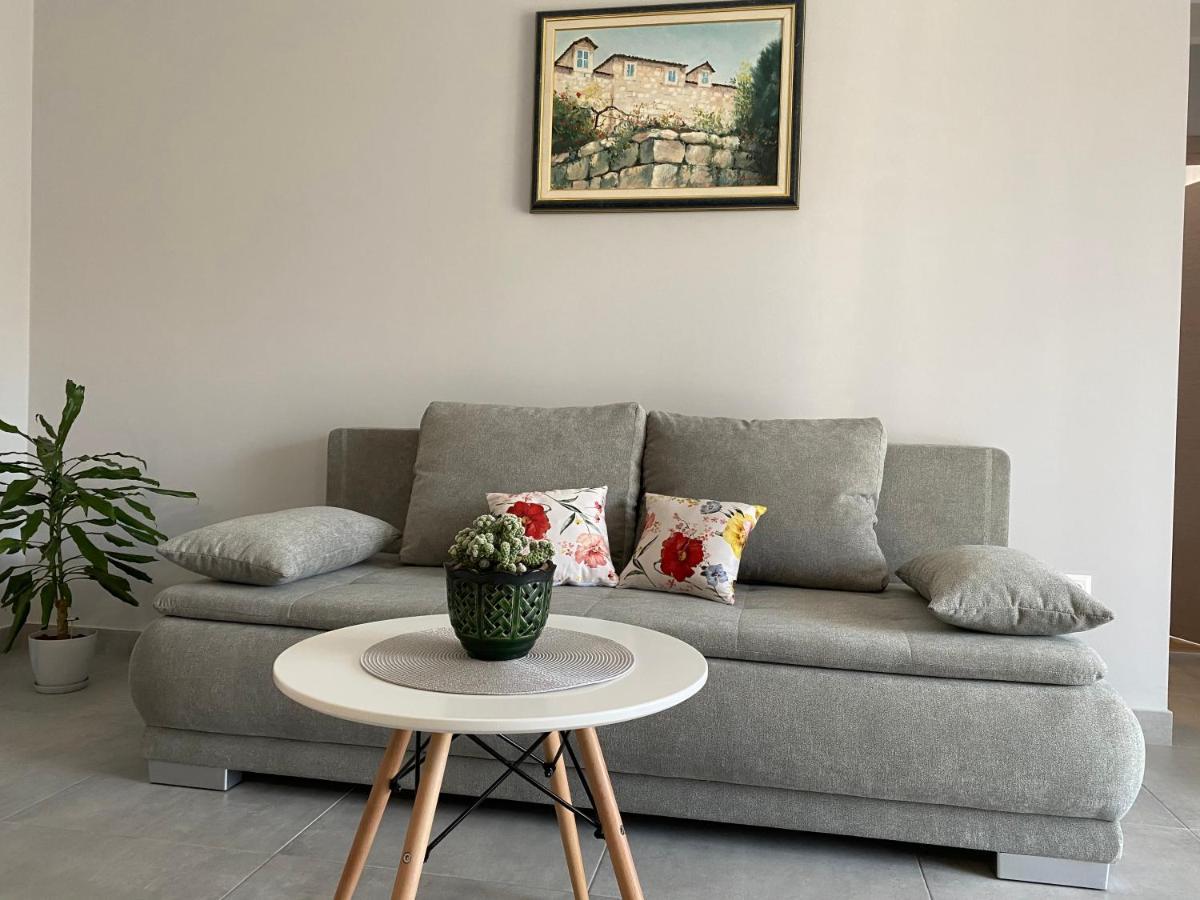 House Apartment